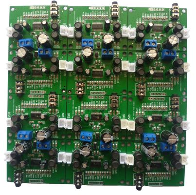 Disegno di PCB verde/giallo/rosso/azzurro/nero/bianco e assemblaggio PCBA OEM per esigenze di tensione 5V