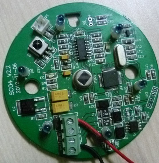 Imballaggio in cartone standard per la progettazione e l'assemblaggio di PCB a tensione garantita di 48 V